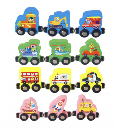 Jucarii din LEMN - de tip Montessori - Tren din lemn cu vagoane magnetice Traffic Digital Car, multicolor