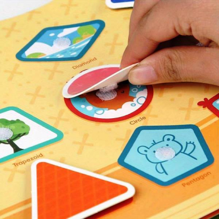 Carte educativa multifunctionala Busy Book Farm 2-6 ani [4]