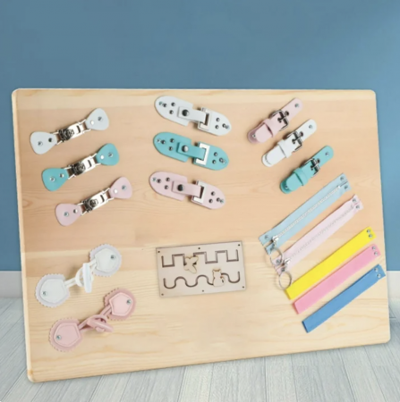 Centru Cub cu activitati multiple, tip Busy Board, din lemn [9]