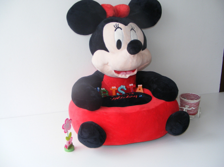 Fotoliu Din Plus Minnie Mouse 3D [3]