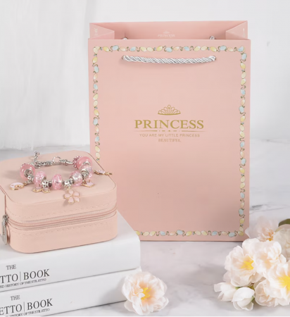 kit-creatie-bratari-si-coliere-charms-princess-in-cutie-de-bijuterii-69-piese-corai-359380.png