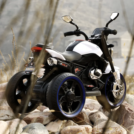 Vehicule electrice - Motocicleta electrica pentru copii PKQ-1160, cu roti mari si lumini, 12V, 2-5 ani, Alb