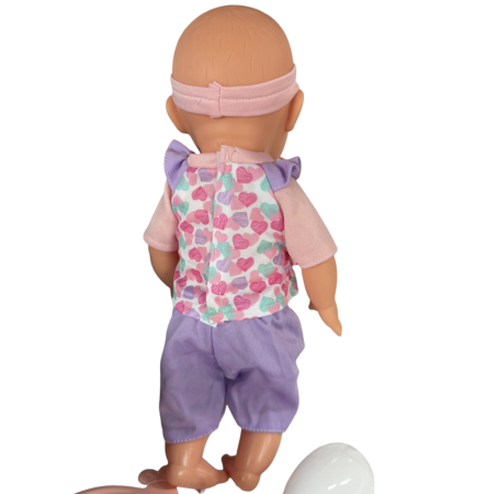 Jocuri si Jucarii - Papusa bebe 32 cm in costum multicolor, cu biberon, scutec, face pipi, articulatii mobile, 3+