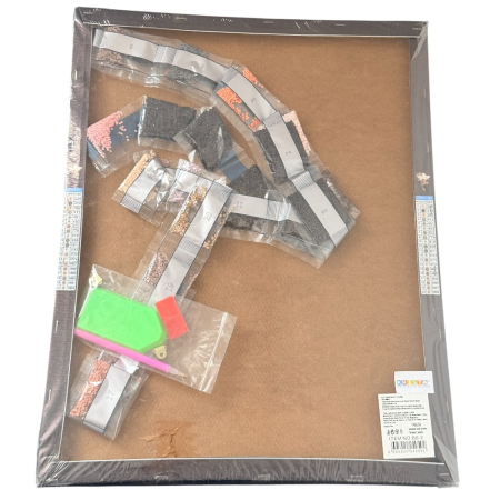 Tablou GR07 Goblen Diamante Rotunde, cu rama, 50 x 40 cm, Femeie cu palarie alba [2]