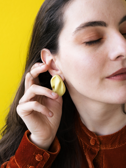 cercei-folda-lut-polimeric-handmade-bijuterii-statement.jpg [3]