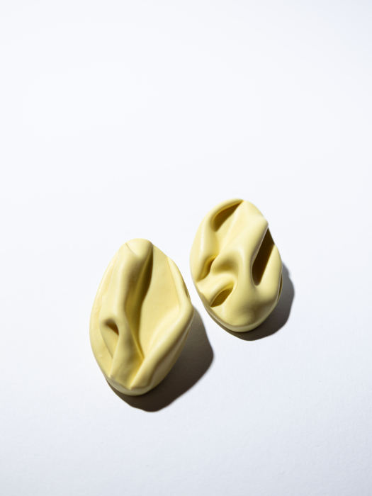 cercei-folda-lut-polimeric-handmade-bijuterii-statement.jpg [2]