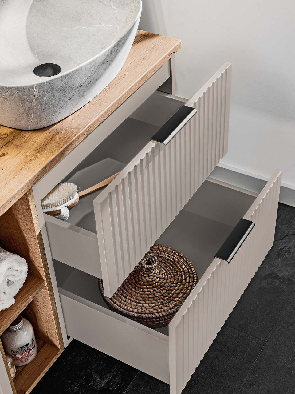 Set Baie Adel Cashmere 100 cu Cos pentru Rufe [6]