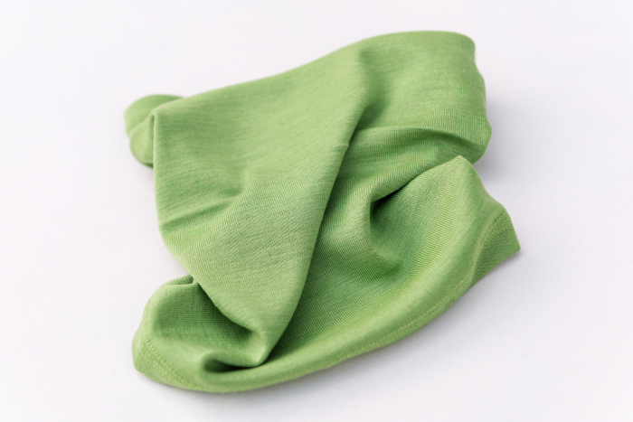 Fular tubular din țesătură organică de merinos și mătase verde, pentru copii [2]