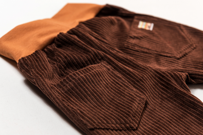 Pantaloni din velur reiat organic maro, pentru copii [3]