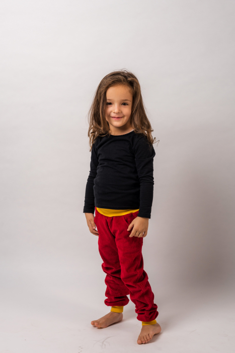 Pantaloni din velur reiat organic roșu, pentru fete [4]