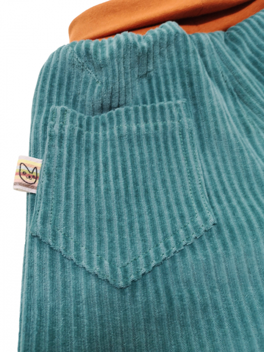 Pantaloni din velur reiat organic verde-turquoise pentru copii [5]