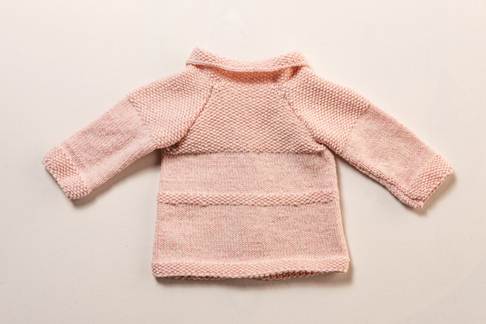 Pulover tricotat handmade din lână merinos roz, pentru bebeluși, 6 luni [2]