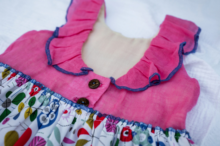 Rochie din in topit roz și bumbac cu model, pentru fete [4]