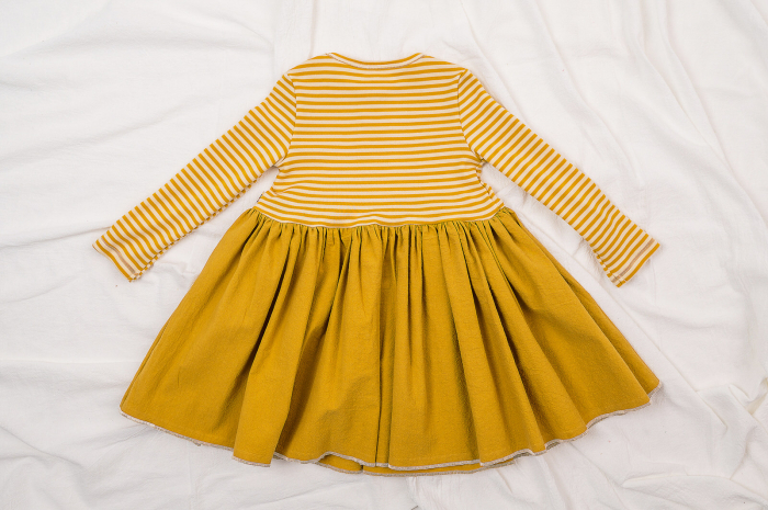 Rochie din jerse de lână merinos organică galben cu dungi albe și bumbac muștar, pentru fete [4]