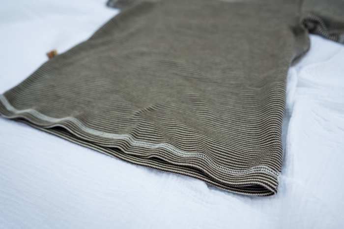 Tricou din jerse de lână merinos organică cu dungi maro, pentru copii [3]