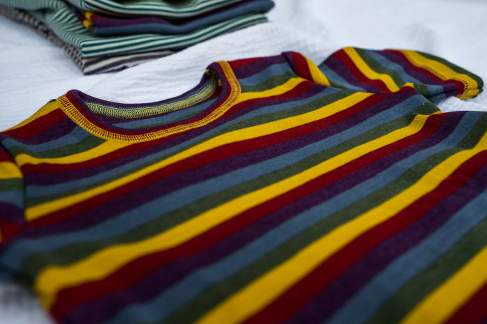Tricou din țesătură organică de lână merinos și mătase multicolor, pentru băieți [3]