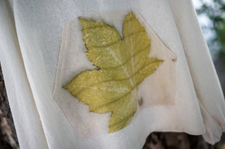 Cămașă din borangic cu buzunar frontal imprimat cu plante-ecoprint, pentru copii, 5 ani [2]