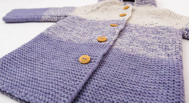 Pulover tricotat handmade în degrade, din lână merinos alb și lila, pentru bebeluși [1]