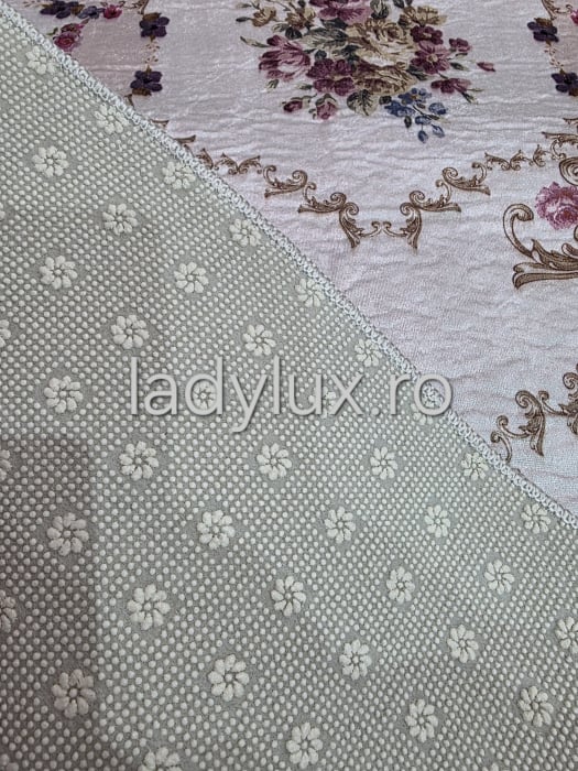 Traversă Subțire 75x200 cm – Model Floral Clasic, cu Spate Antiderapant [4]