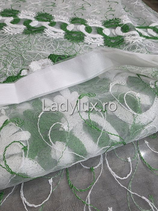 Perdea albă cu Broderie Verde  Model Cerc – rafinament și strălucire discretă C1733 [4]