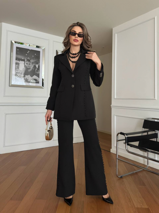 Costum Negru Lolly, Sacou cu croiala lunga si pantaloni evazati, cu perle si accesoriu pentru gat inclus N110019 [2]