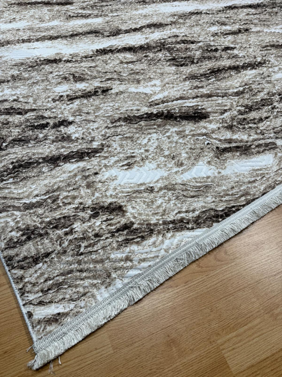 Covor 2x2.70 m Lucrat pe Antiderapant- Model Marmorat Maro [2]