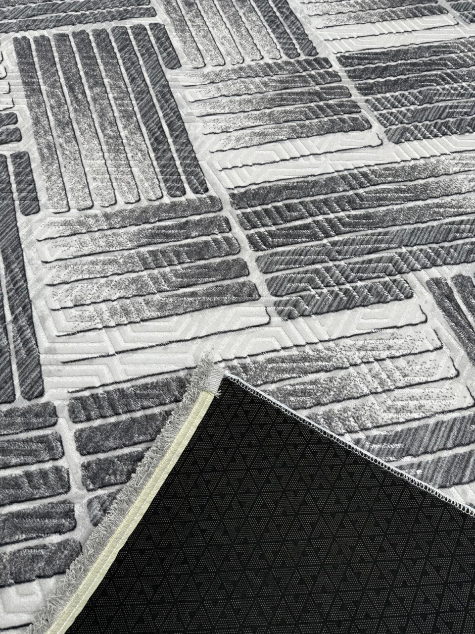 Covor 2x2.70 m Lucrat pe Antiderapant- Model Parchet Gri [4]