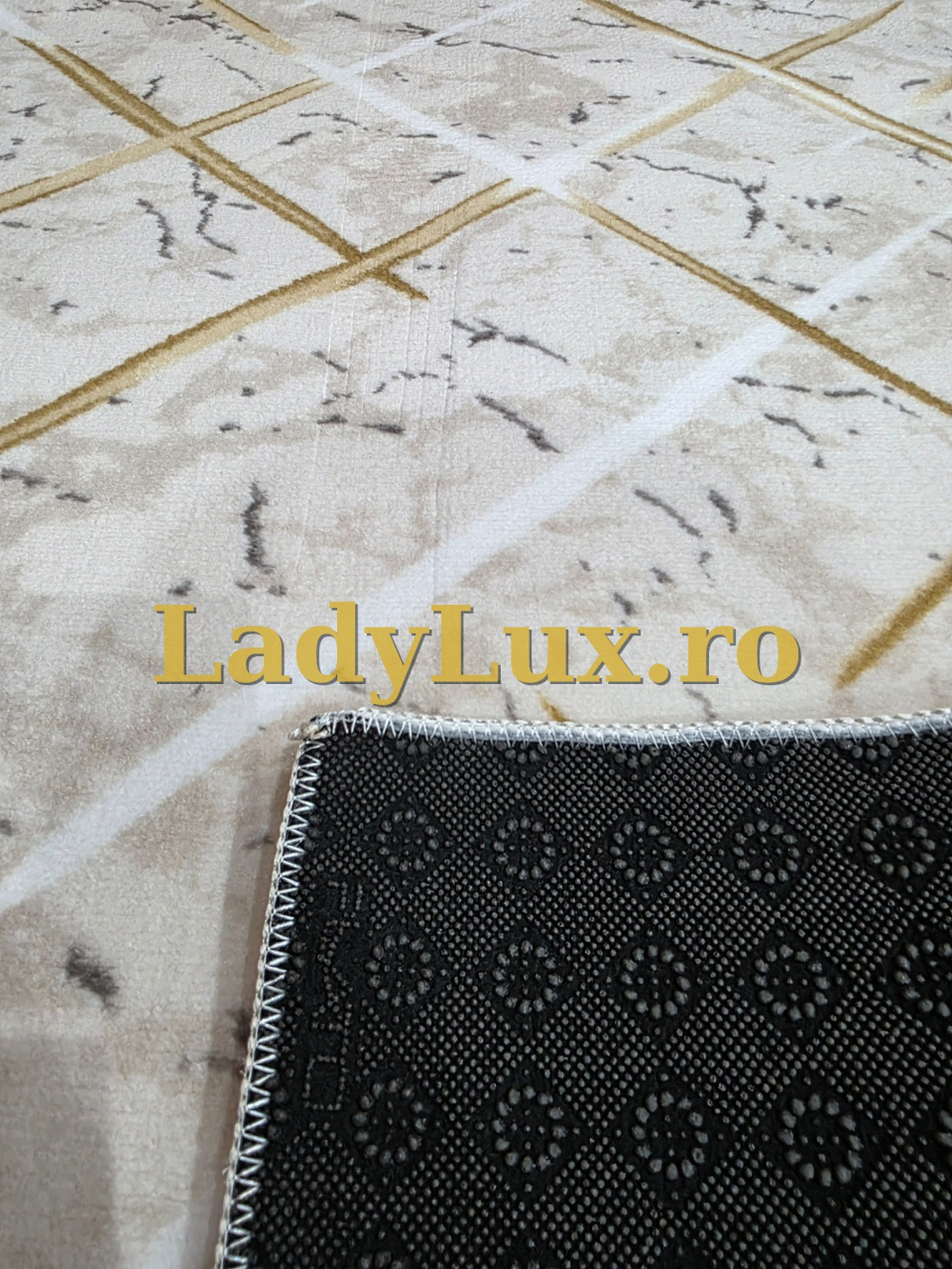 Covor Antiderapant 120x170 cm - Model Tonix [2]