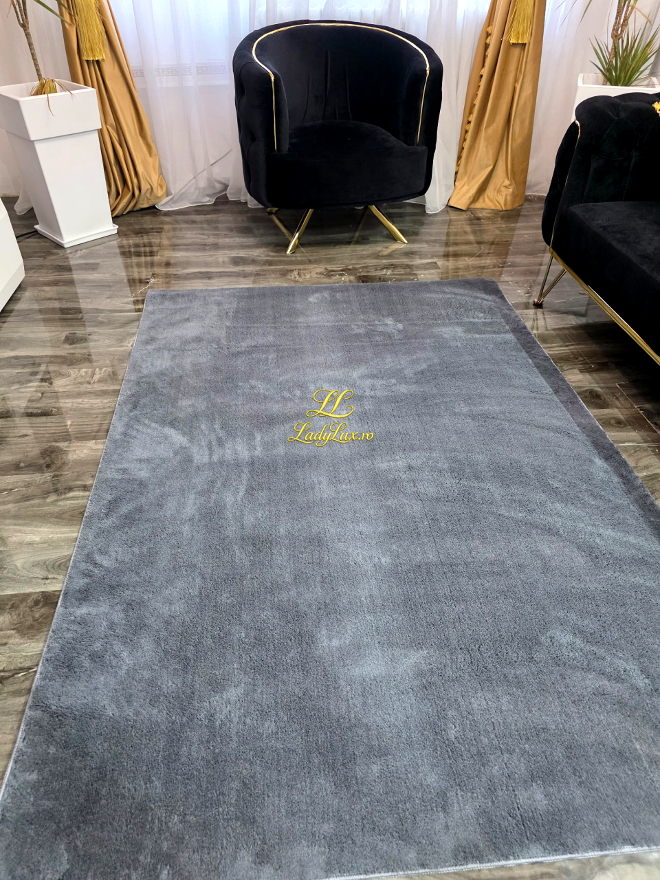 Covor Gri Antracit  200×275 cm Model Plusat Vitrine [3]