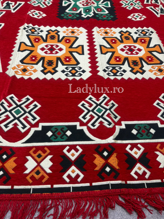 Covor cu Motive Tradiționale 160x250– Stil Autentic, Calitate Superioară - C1702 [1]