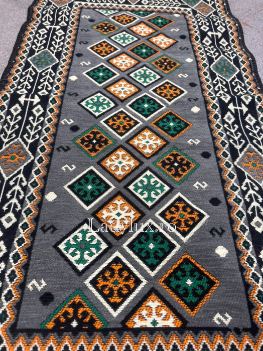 Covor cu Motive Tradiționale 60x120 – Stil Autentic, Calitate Superioară - C1678 [3]