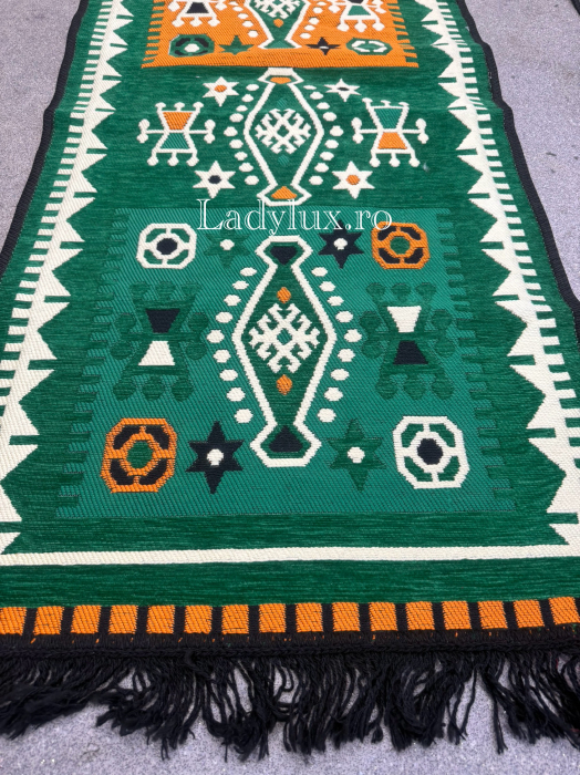 Covor cu Motive Tradiționale 60x120– Stil Autentic, Calitate Superioară - C1652 [2]