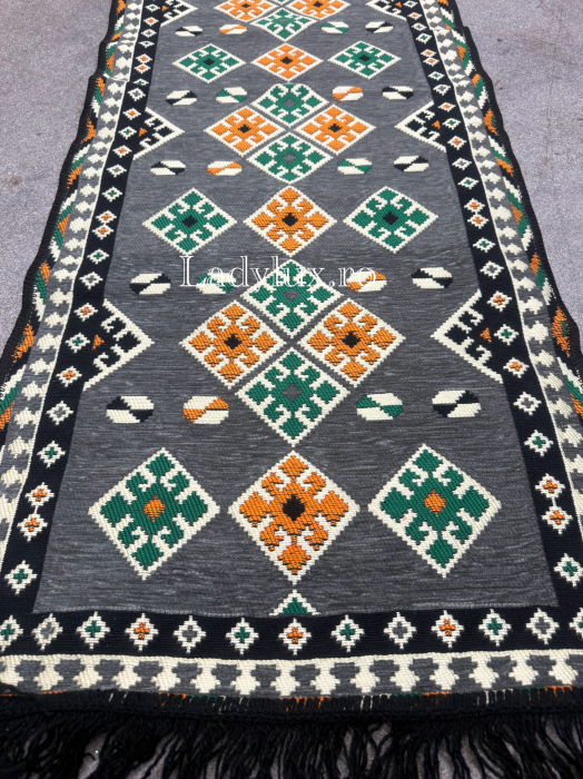 Covor cu Motive Tradiționale 60x300– Stil Autentic, Calitate Superioară - C1665 [2]