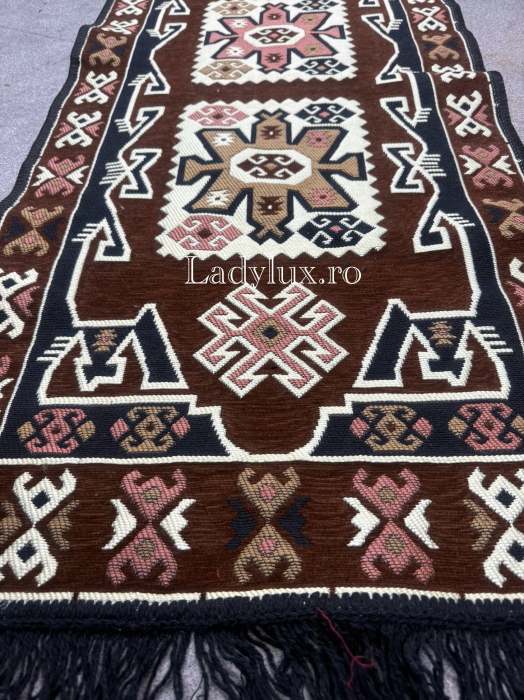 Covor cu Motive Tradiționale 60x300– Stil Autentic, Calitate Superioară - C1699 [1]