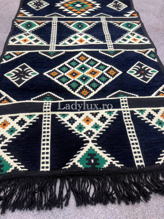 Covor cu Motive Tradiționale 60x120– Stil Autentic, Calitate Superioară - C1661 [2]