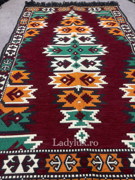 Covor cu Motive Tradiționale 80x125 – Stil Autentic, Calitate Superioară - C1688 [1]