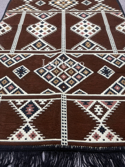 Covor cu Motive Tradiționale 80x125 – Stil Autentic, Calitate Superioară - C1690 [1]