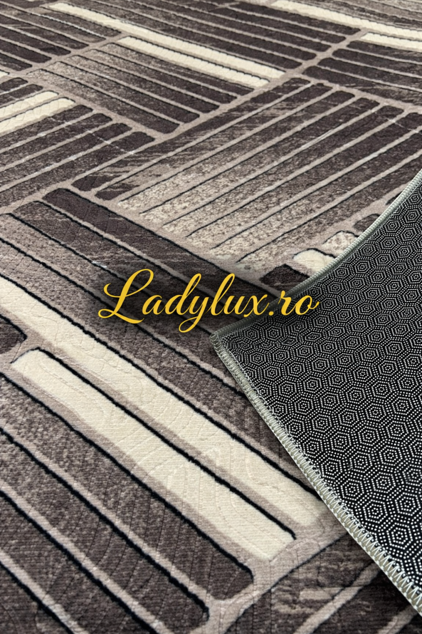 Covor Lucrat pe Antiderapant Model SZG Parchet Maro 200x270 cm [2]