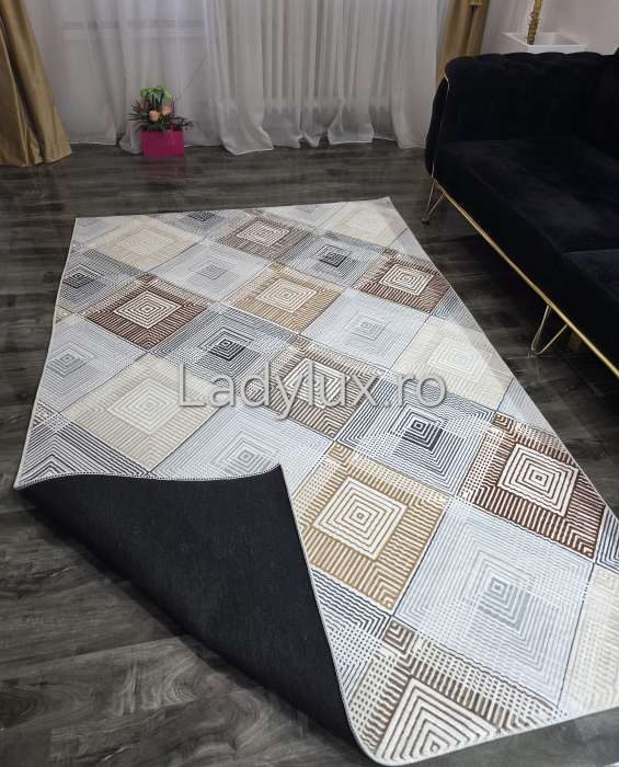 Covor modern 150x220 cm cu strat antiderapant – model geometric bej/maro/gri C1357 [4]