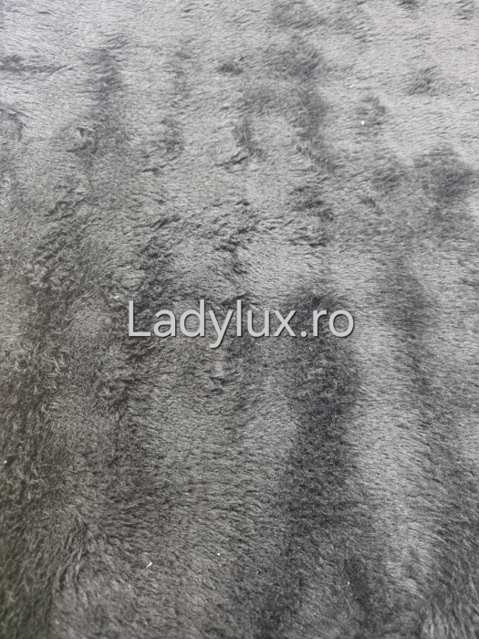 Covor pufos 150x210 cm, ce imită blănița de iepure. Moale, elegant și antiderapant – confort și rafinament marca LadyLux Home & Deco. [2]