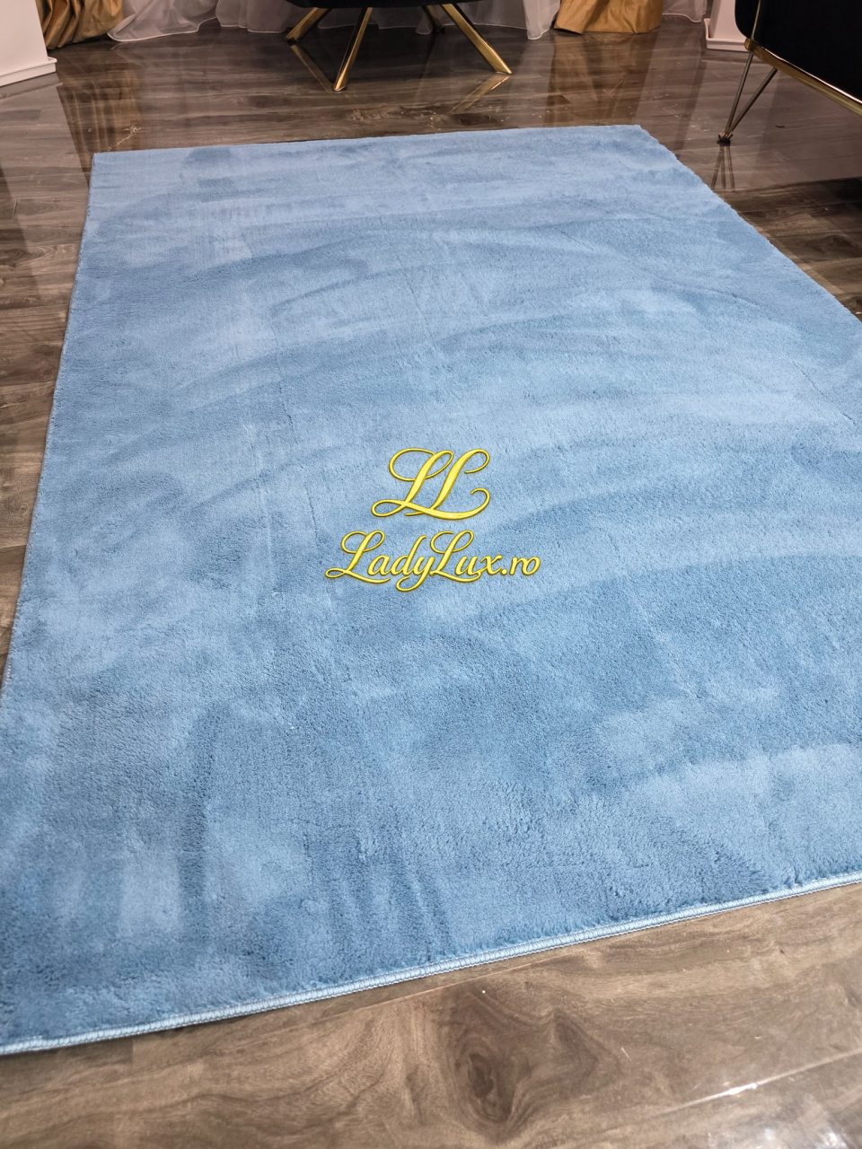 Covor Albastru Marin 200×275 cm Model Plusat Vitrine [2]