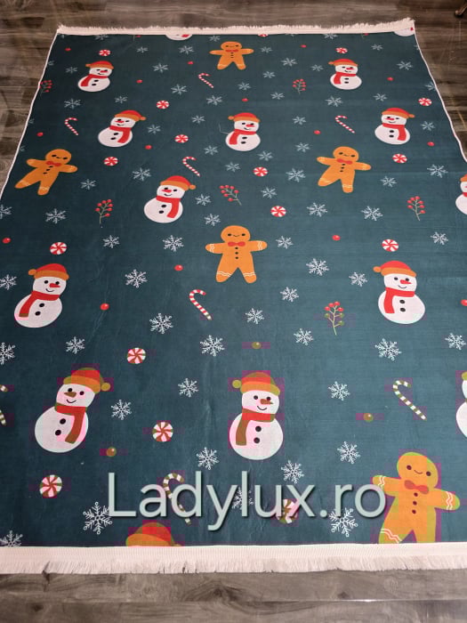 Covoraș subțire antiderapant cu motive de Crăciun – 140x180 cm- Omuleti de zapada [2]