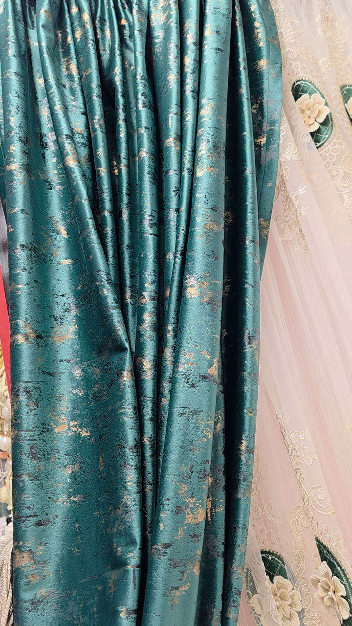 Draperie din catifea Verde Smarald cu model insertii argintii [2]