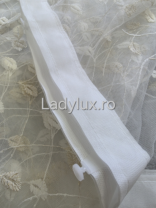 Perdea alba cu broderie Alba+Crem Frunzulite– gata cusuta cu tiv si rejansa - 3M x 2.5h [4]