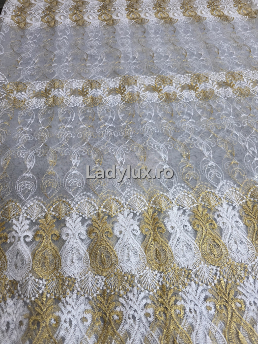 Perdea Tulle cu Broderie Alba+Aurie - Model Vaza - Cu Tiv si Rejansa - 3M x 2.5h [3]