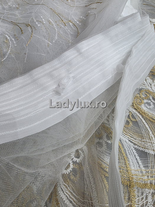Perdea alba cu broderie Aurie Model Paun – gata cusuta cu tiv si rejansa - 4M x 2.8h [4]