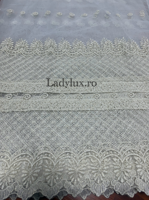 Perdea alba cu broderie Crem  plin Model PIN – gata cusuta cu tiv si rejansa - 3M x 2.5h [2]