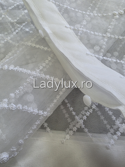 Perdea alba cu broderie Alba Lant  cu Tiv si Rejansa 4M X2.5 h [3]