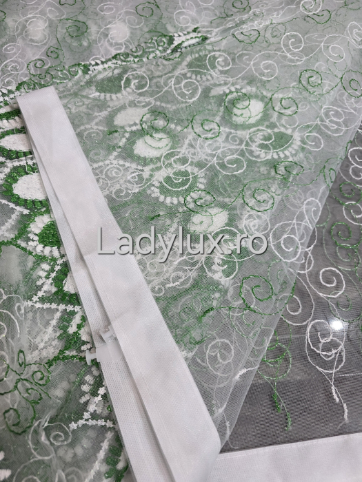 Perdea albă cu Broderie Verde  Model SRS– rafinament și strălucire discretă C1740 [3]