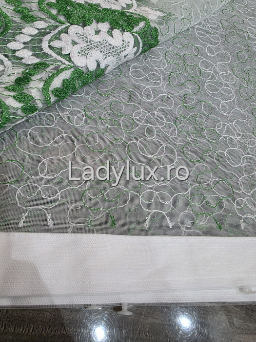Perdea albă cu Broderie Verde  Model BRK– rafinament și strălucire discretă C1738 [3]